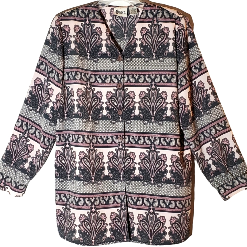 EHL women's size 12 geometric print button down v-neck long sleeves shirt. 1048
